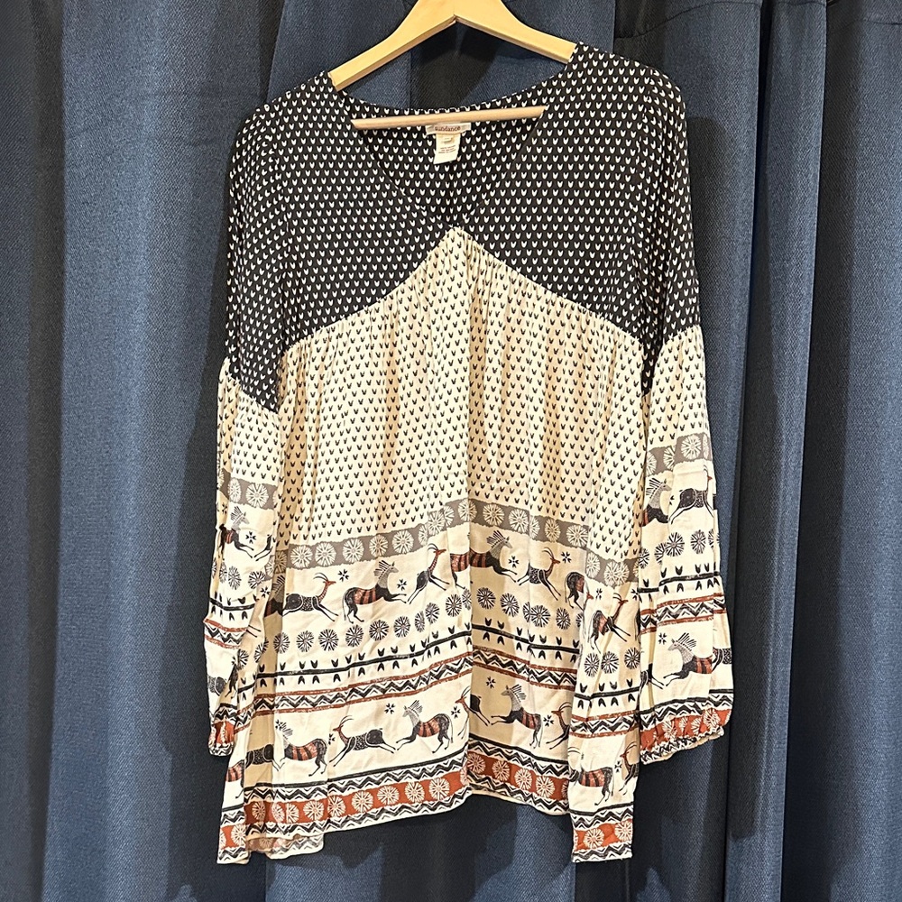 Sundance Black and Cream Patterned Tunic/blouse